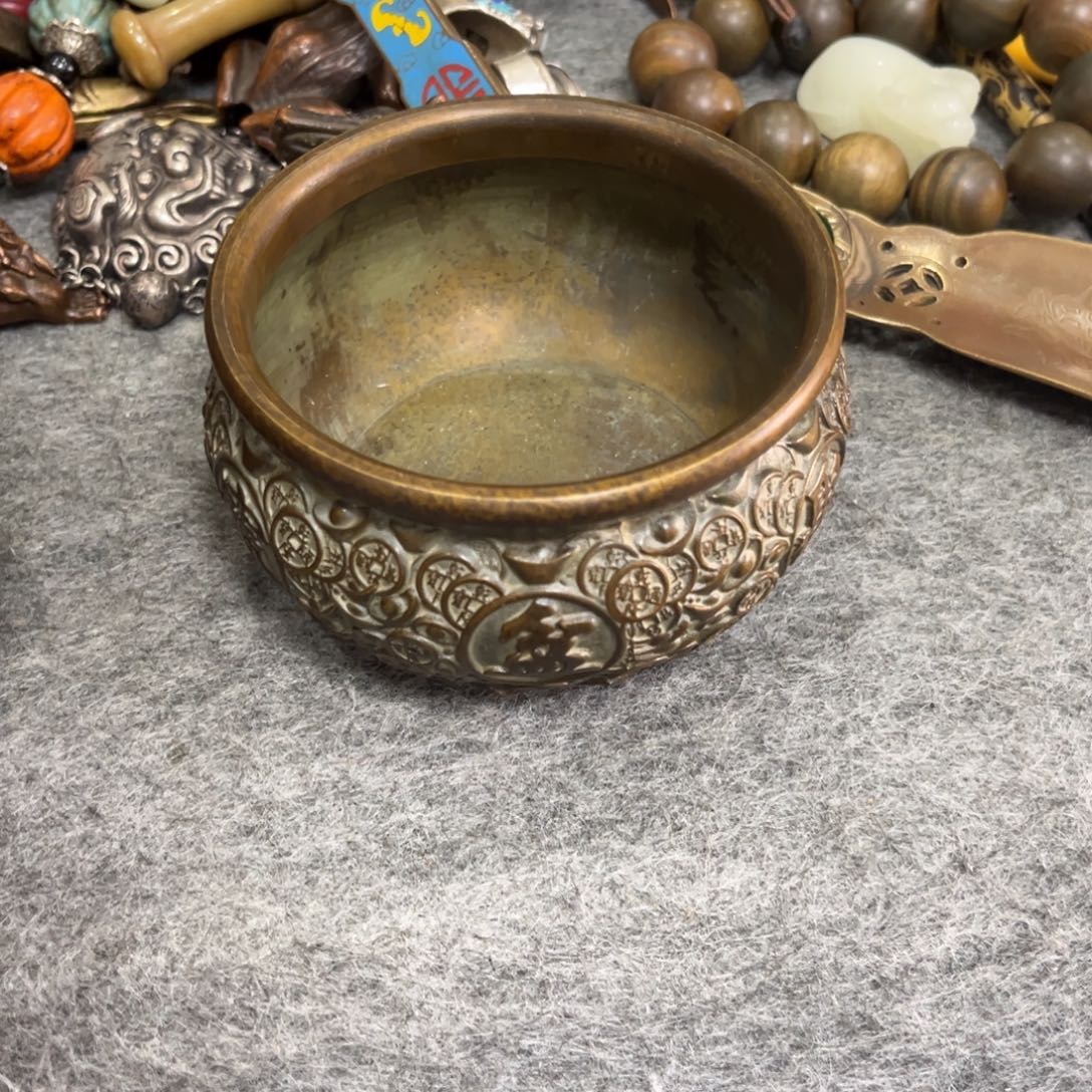 吴***肉铜我们都是很好的朋友