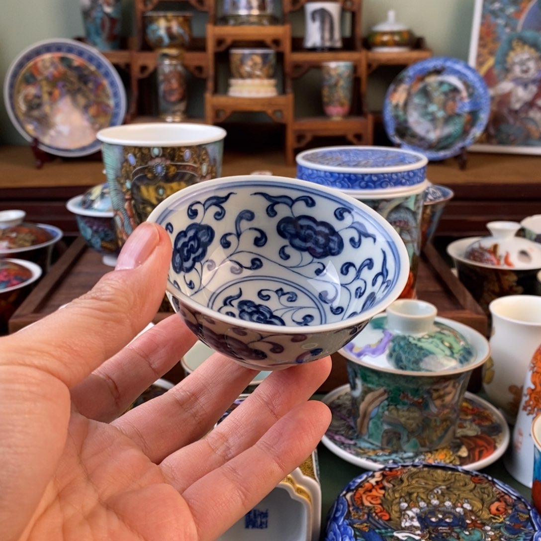 手工手绘青花灵芝杯