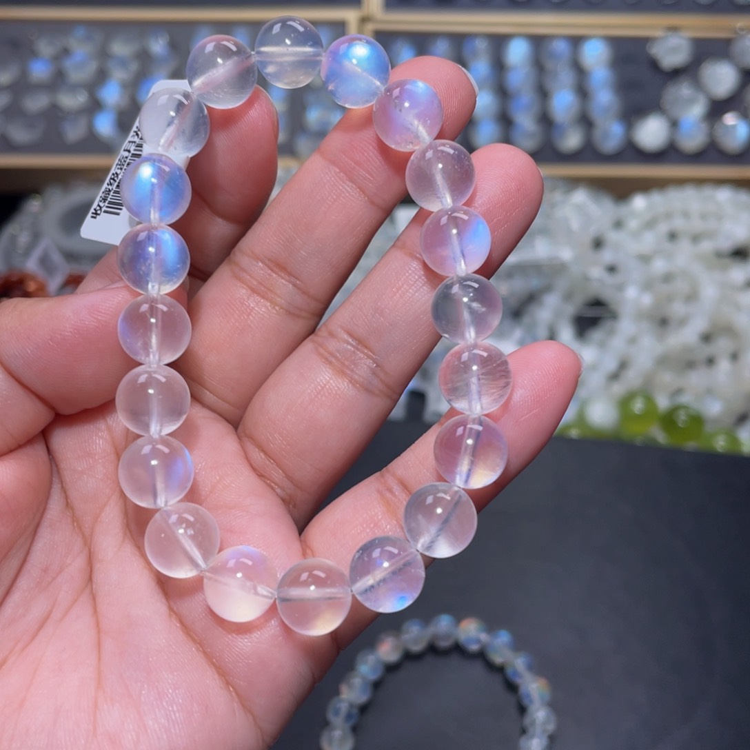 手链未镶嵌长石孤**意冰透体蓝月光手链10mm