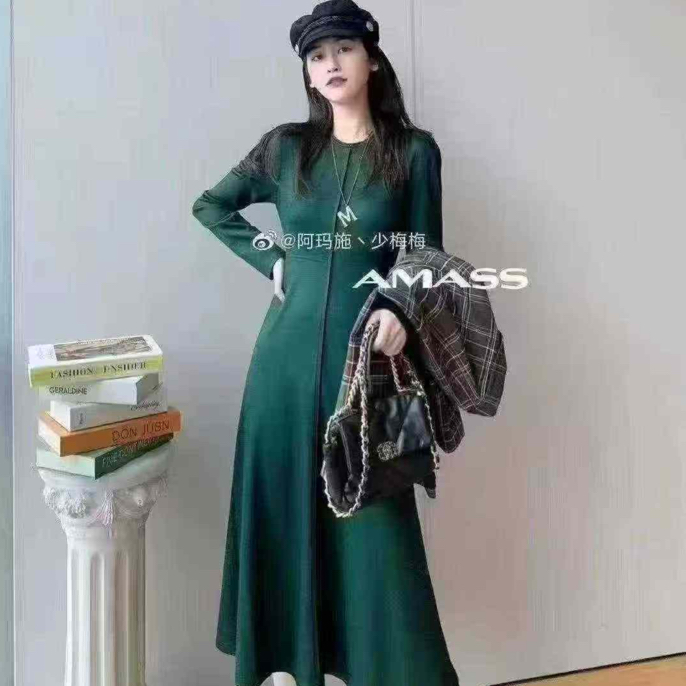 （不退换）5500427羊毛连身裙