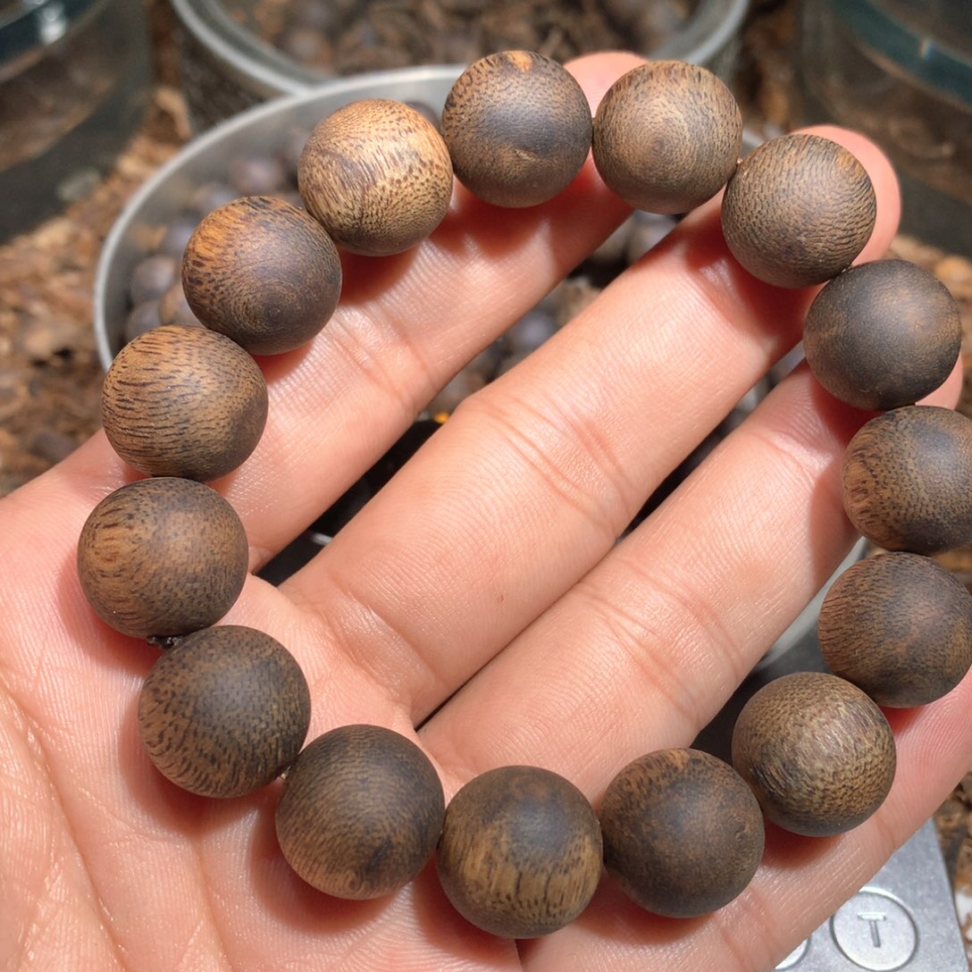 沉香手串绿棋楠沉香1.4单圈