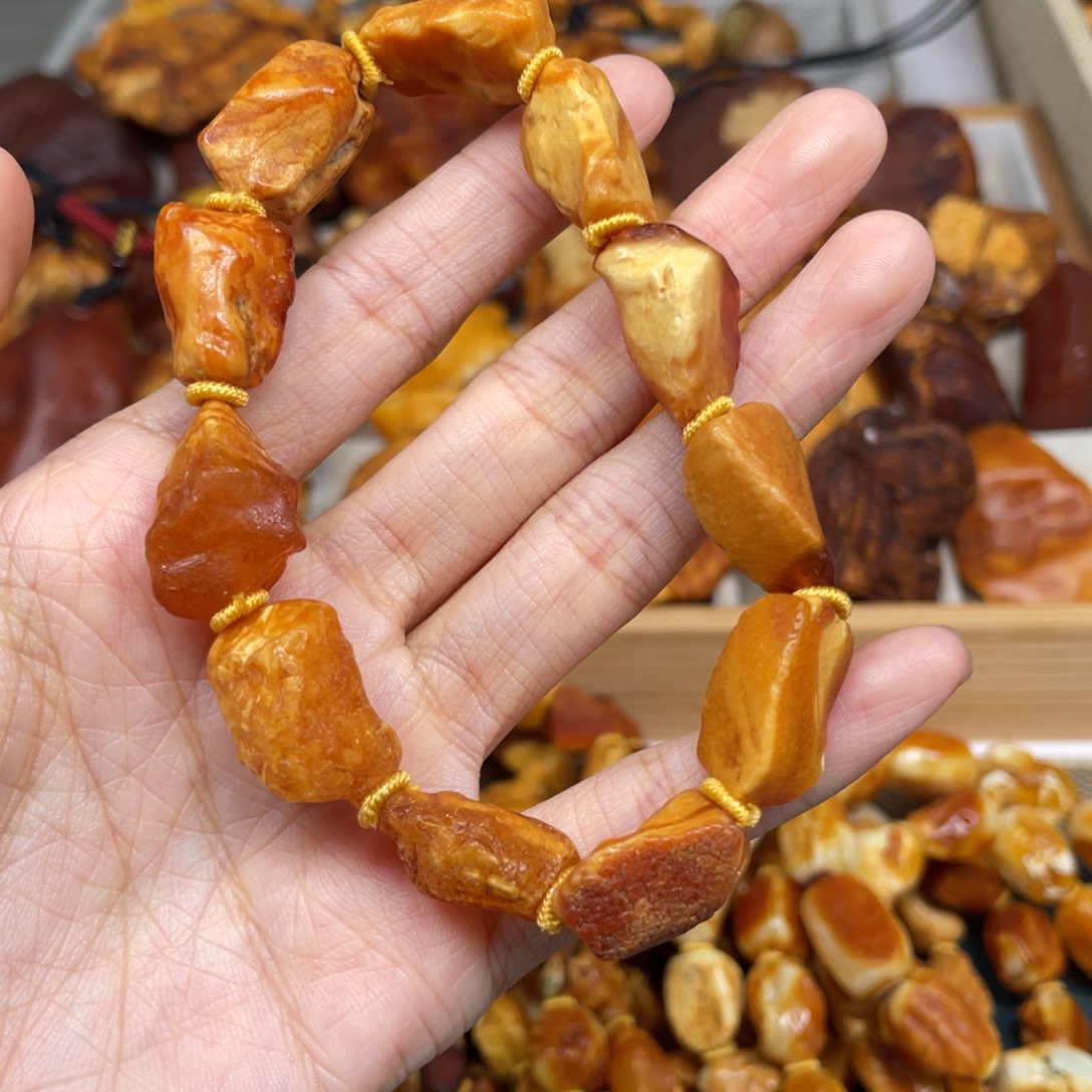 琥珀珠宝奇石未镶嵌