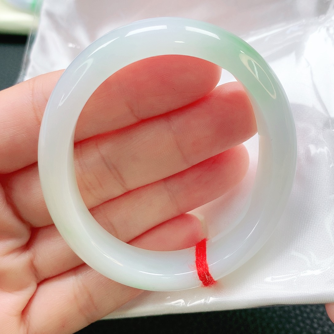 未镶嵌手镯翡翠52贵妃