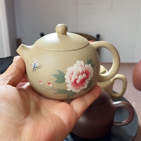 茶壶紫砂西施，本山绿，200 c c
