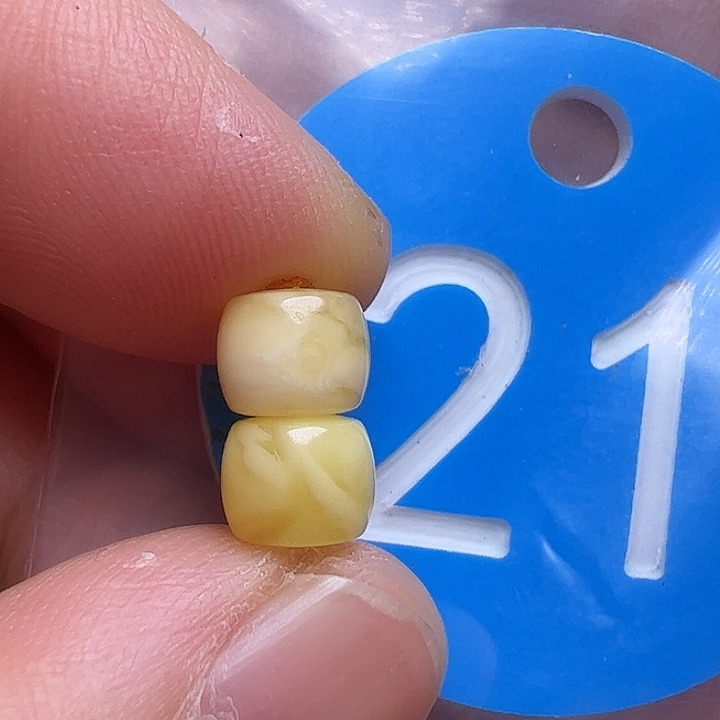 蜜蜡未镶嵌珠宝奇石6.3m m