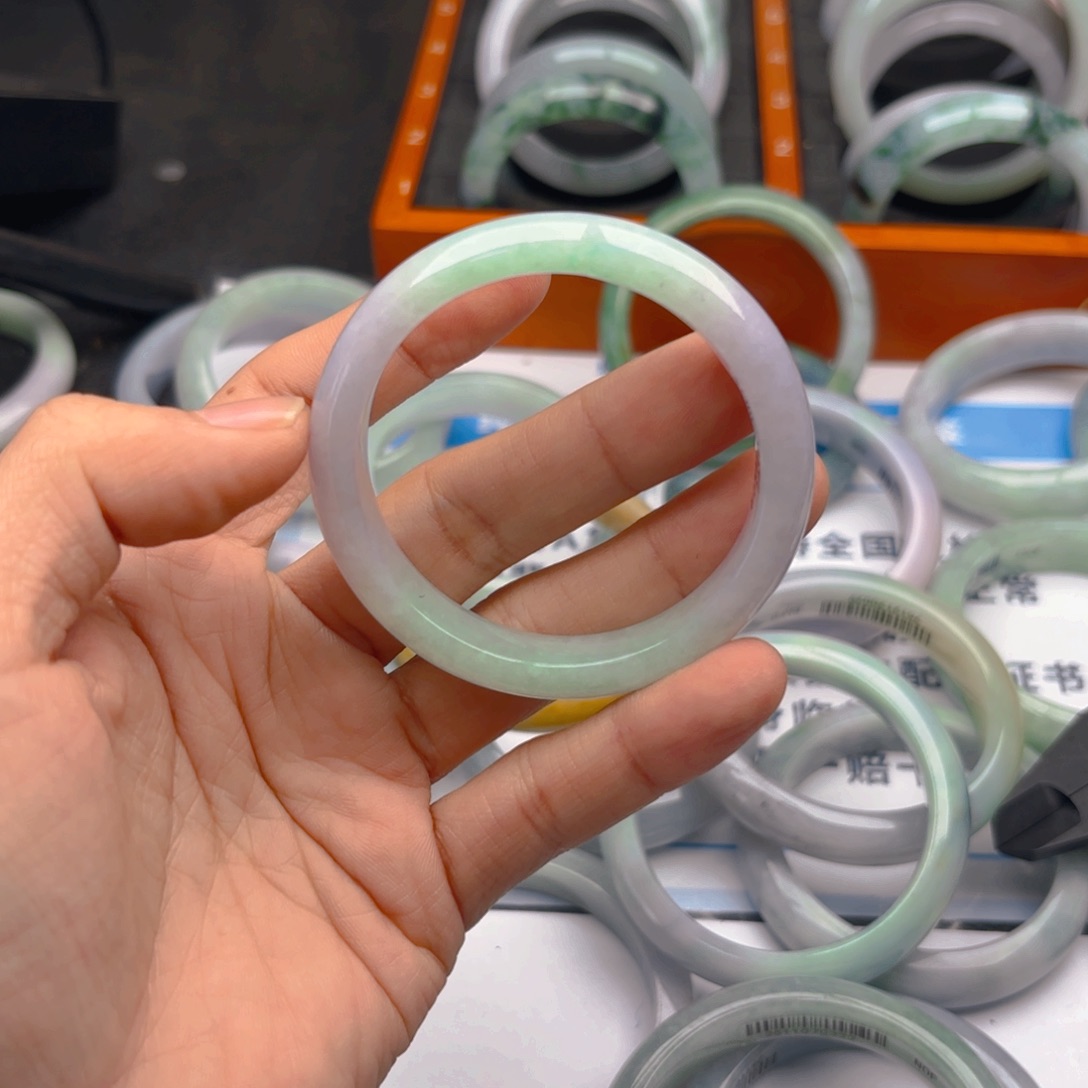 翡翠未镶嵌手镯5253x3. 93