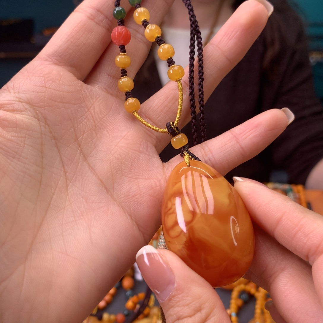 蜜蜡未镶嵌颈饰天然