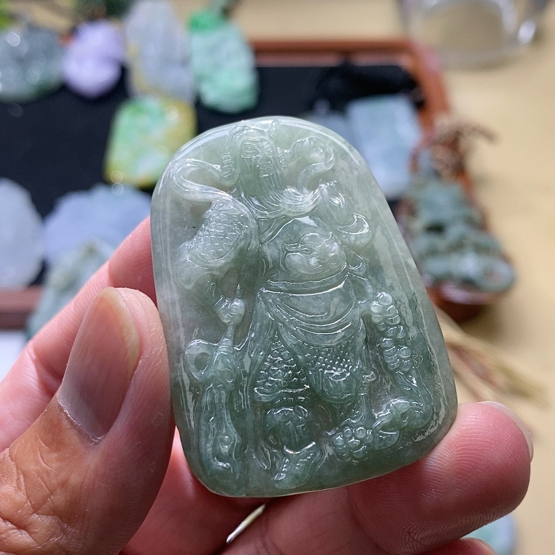 【闪购商品】翡翠颈饰未镶嵌11111111111111