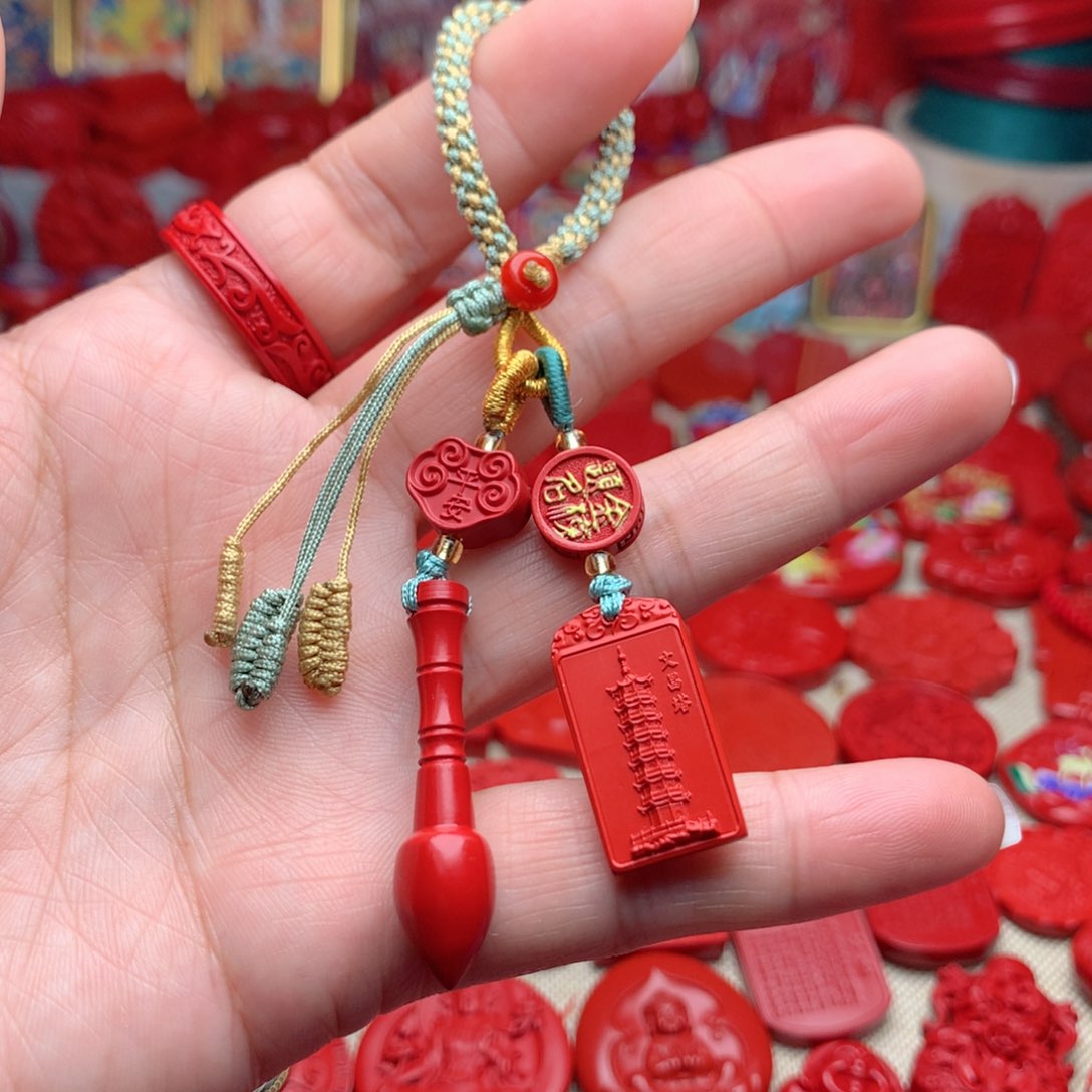 天然辰砂工艺品朱砂钥匙扣包包挂