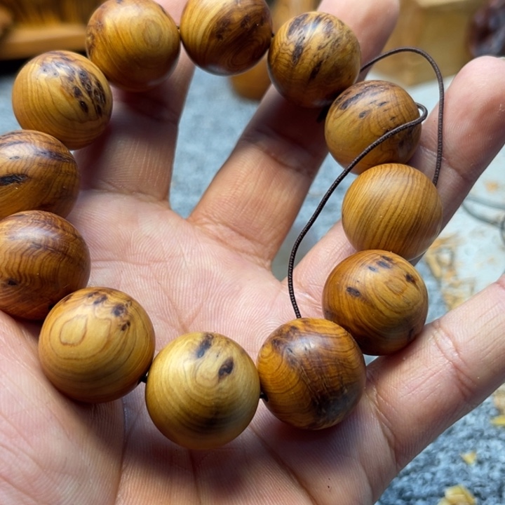 柏木（崖柏）瑕疵666