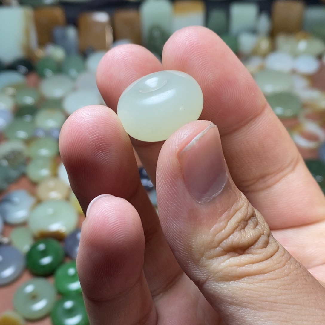 和田玉吊坠(不含链)未镶嵌