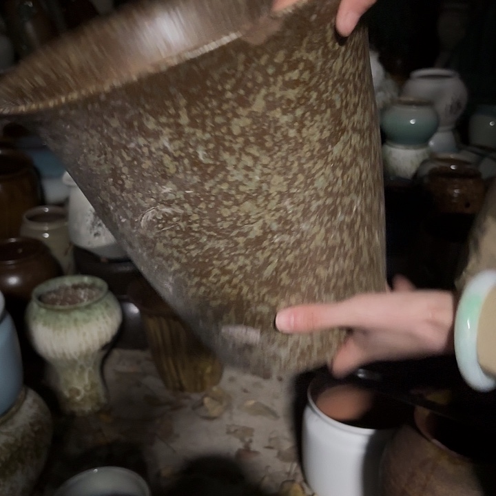 高度25厘米口径27厘米瑕疵