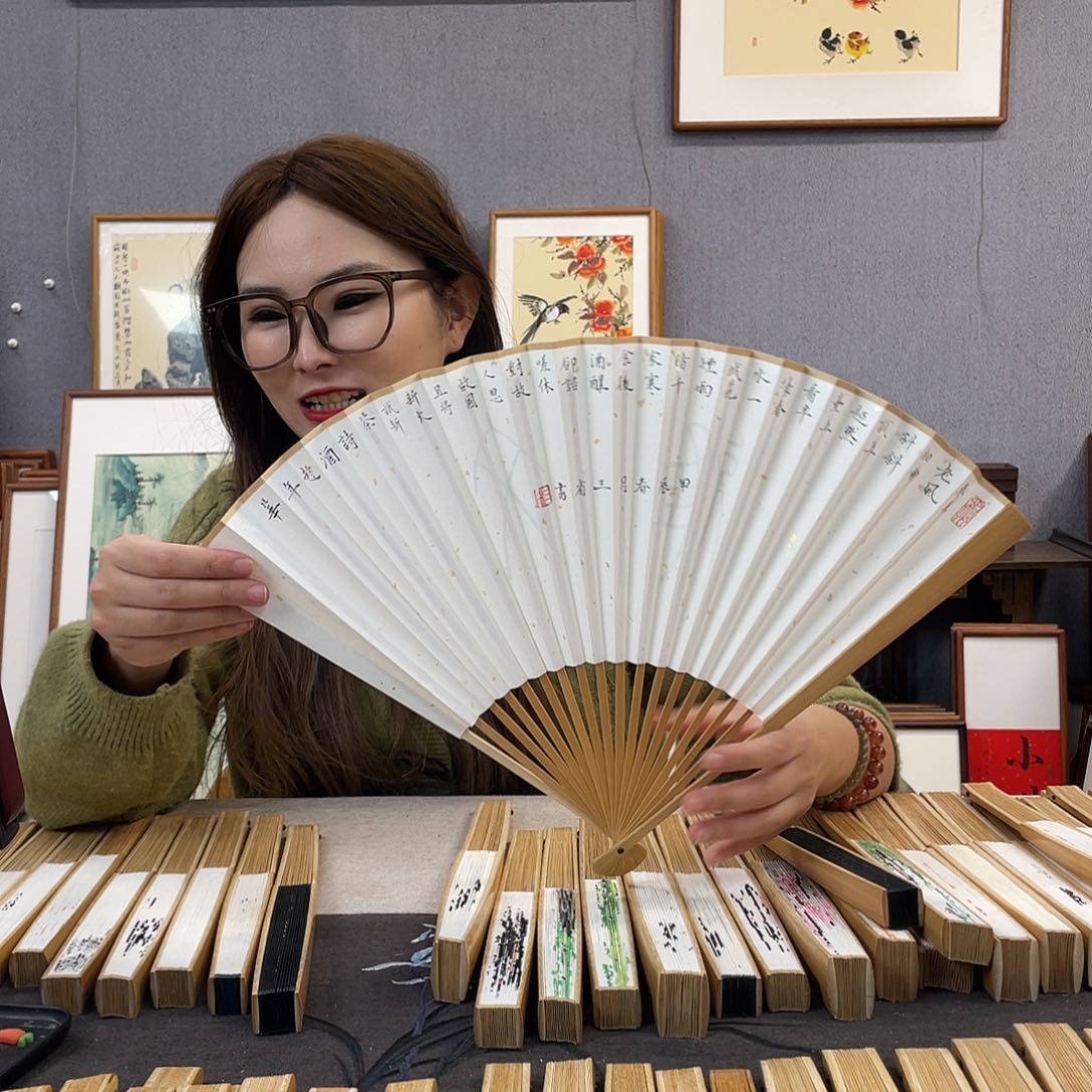 国画95寸玉竹-纯手绘-文玩扇骨（默认粘好）望江南