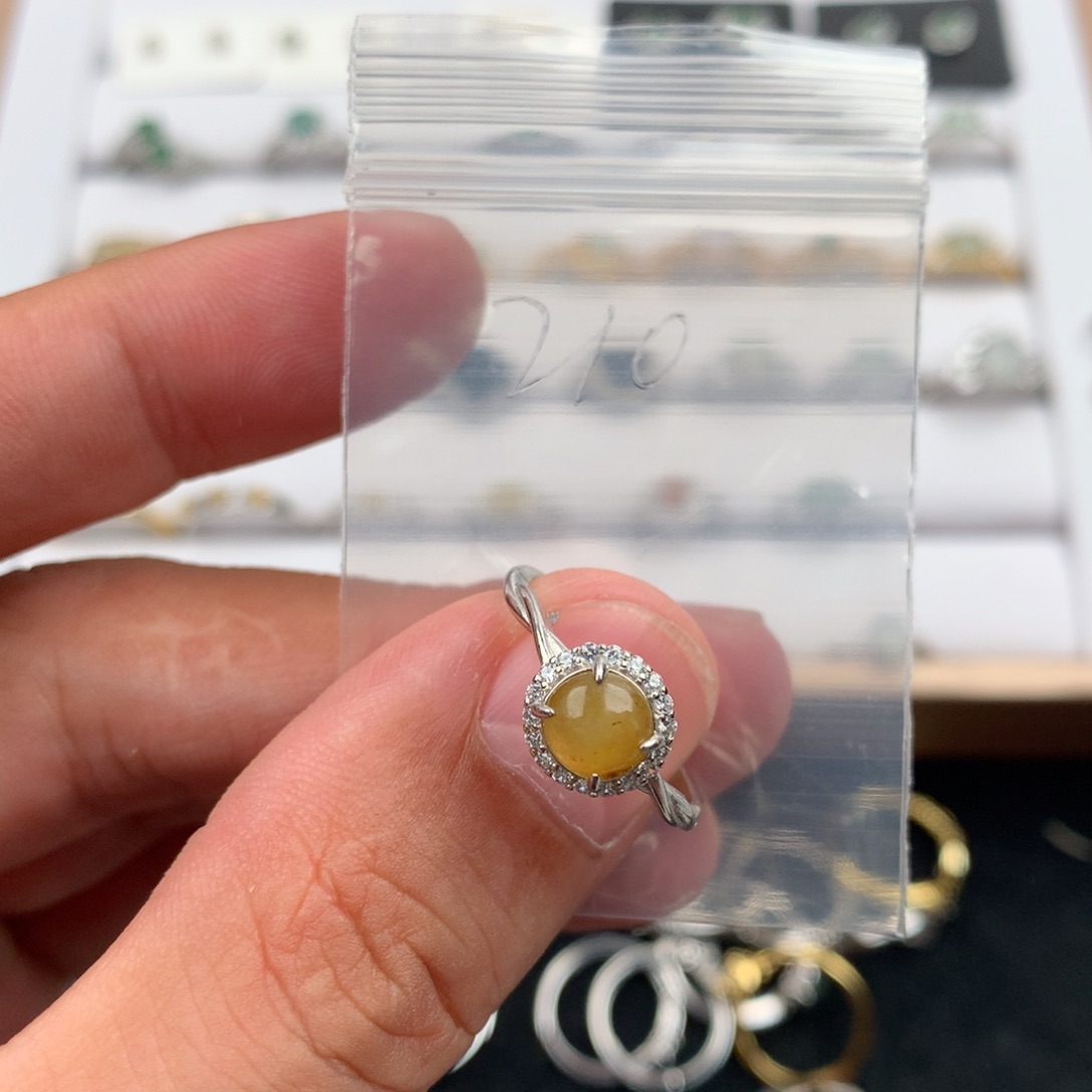 小***花未镶嵌戒指翡翠210