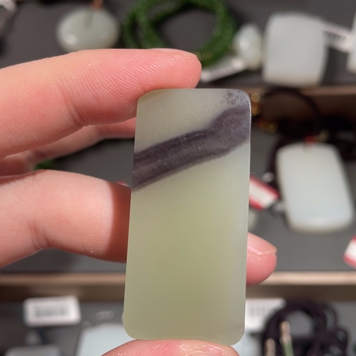 和田玉（糖玉）未镶嵌挂件