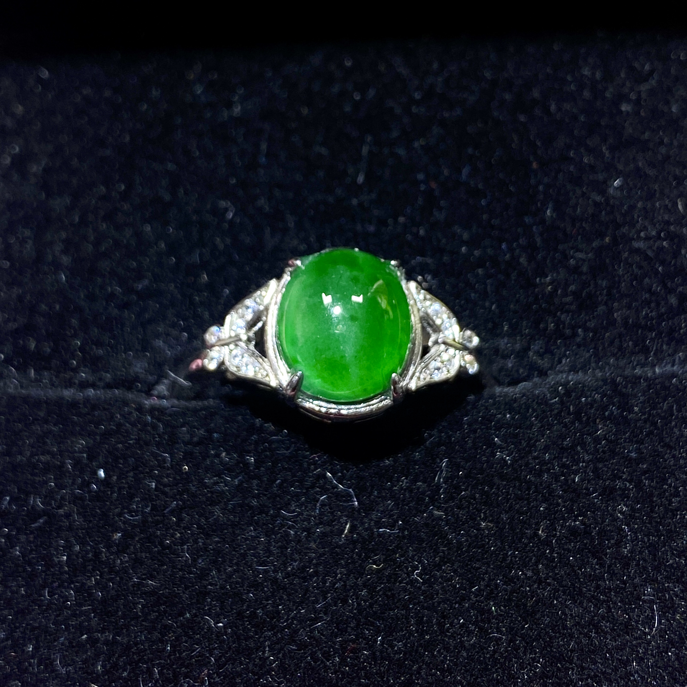 s925银高冰阳绿蛋面你简约轻奢百搭气质精致戒指