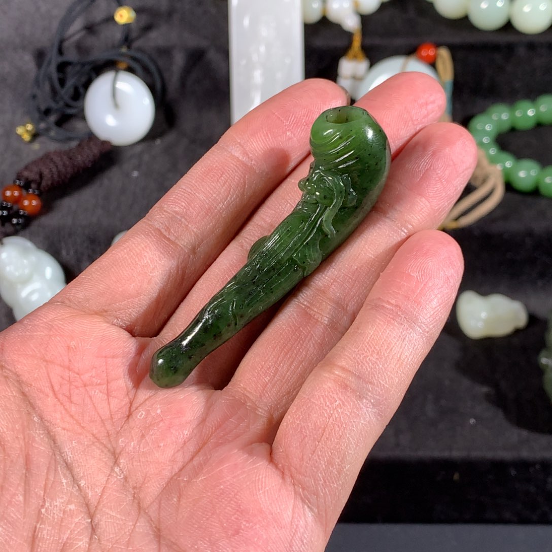 和田玉挂件未镶嵌