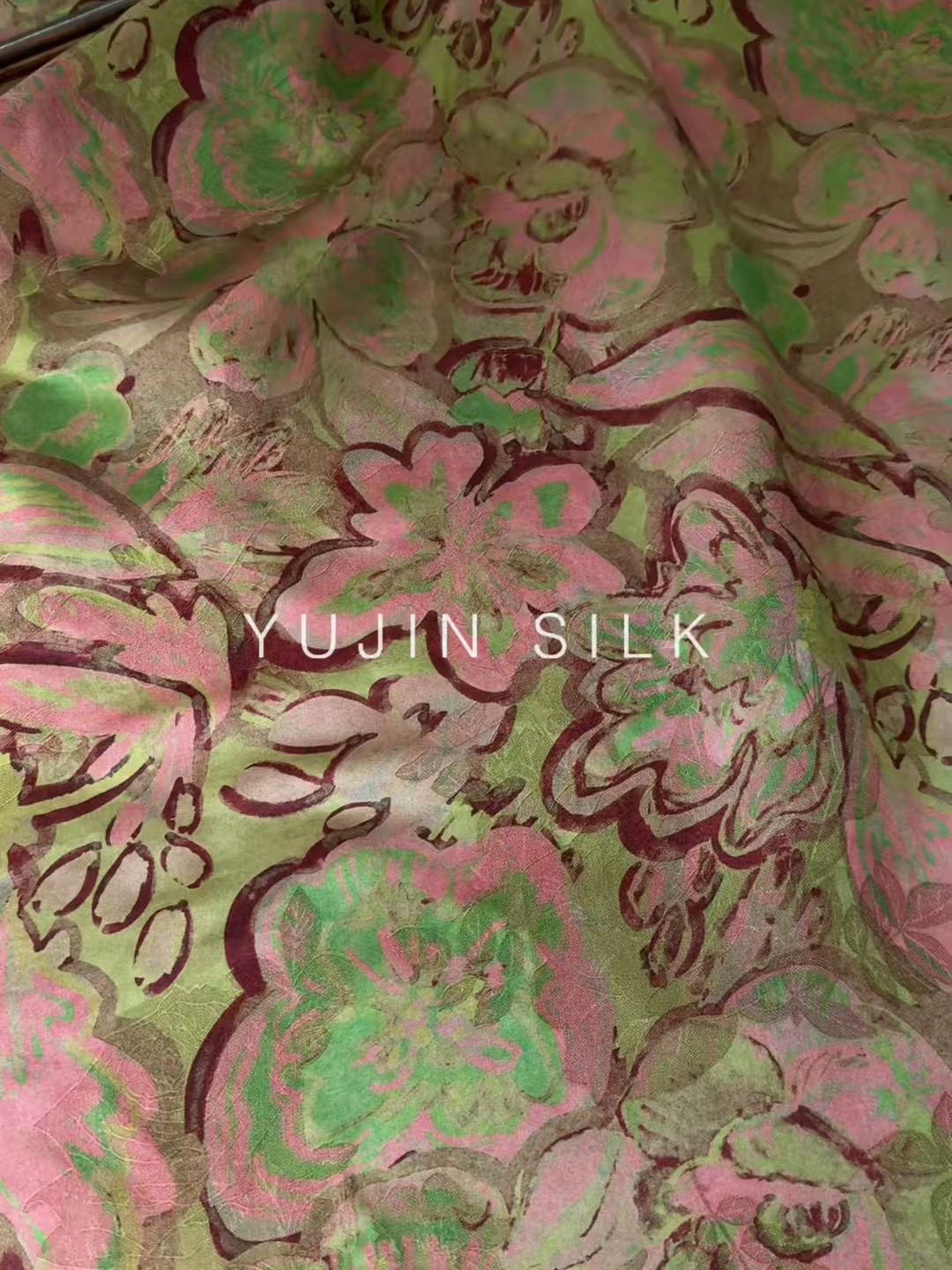 「莓莓芭乐」YUJIN SILK 二经萝红云纱桑蚕丝114门幅24-26姆米