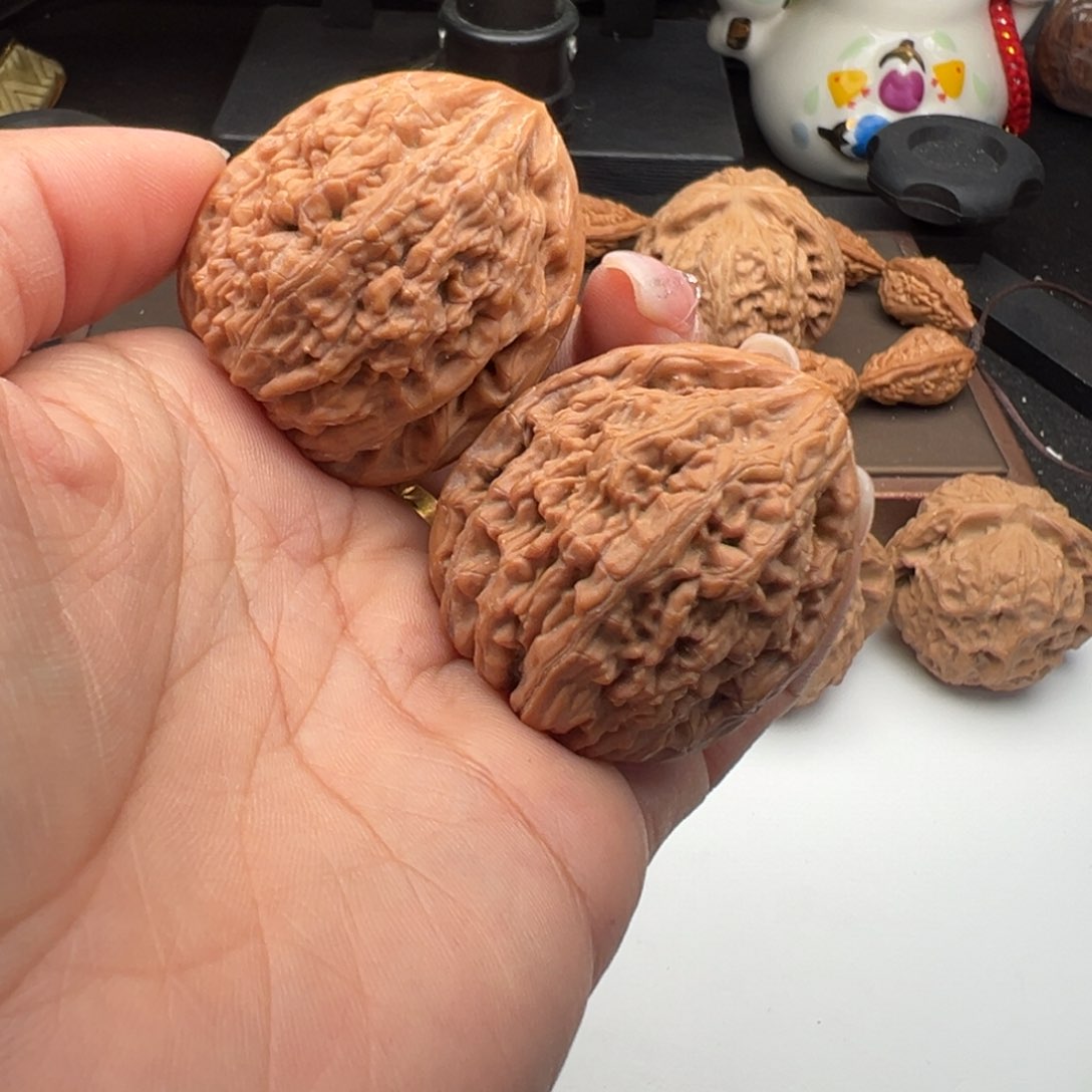 文玩核桃把件虎头王38