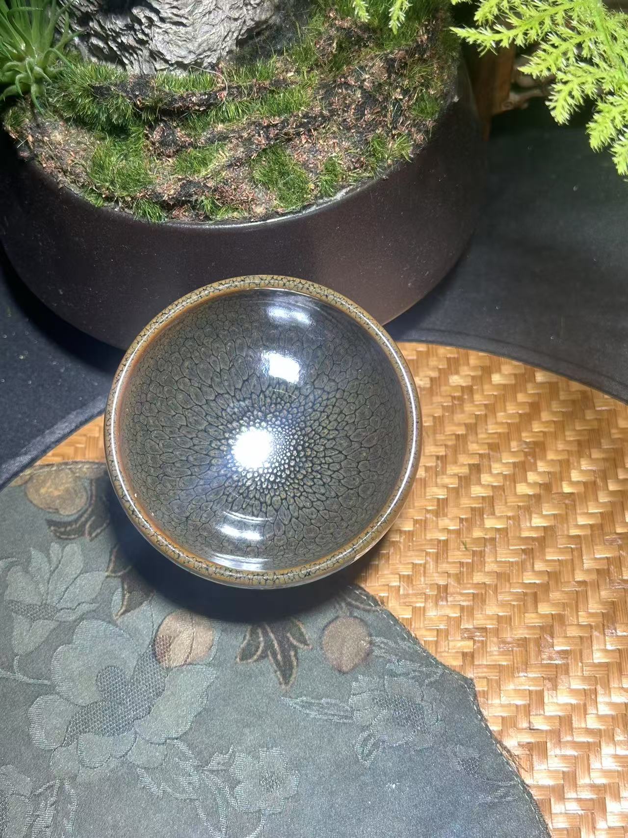 精美微瑕建盏一只