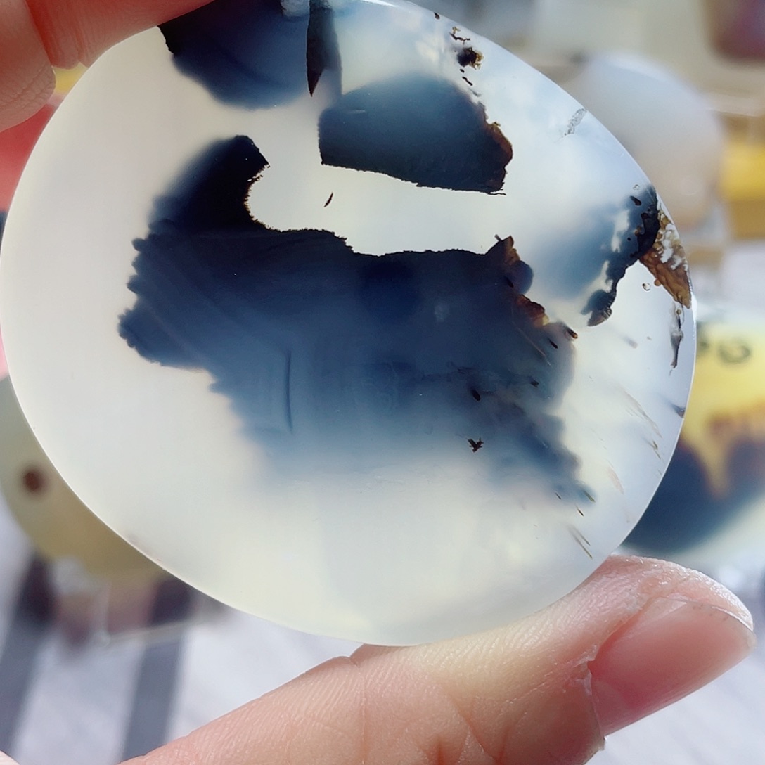 玛瑙/玉髓颈饰合金