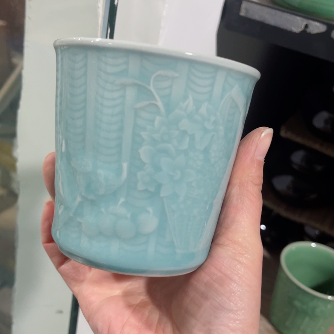 瓷片哈哈哈哈给哈哈哈哈哈哈