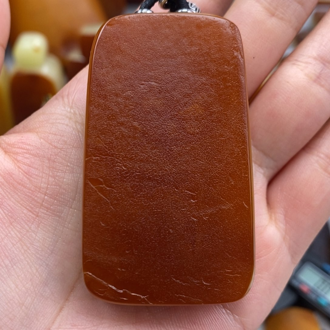 琥珀吊坠(赠链)未镶嵌