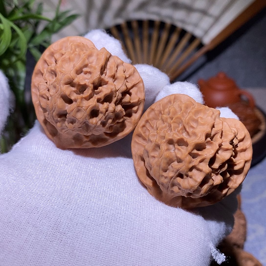 文玩核桃吊坠42龙鳞全品无修