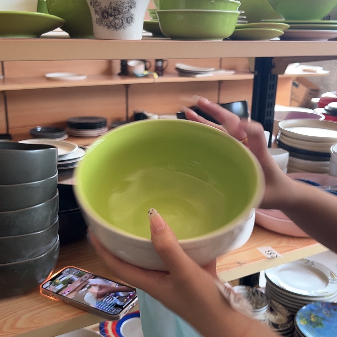 新骨瓷079微瑕外白内绿加厚边7寸面碗