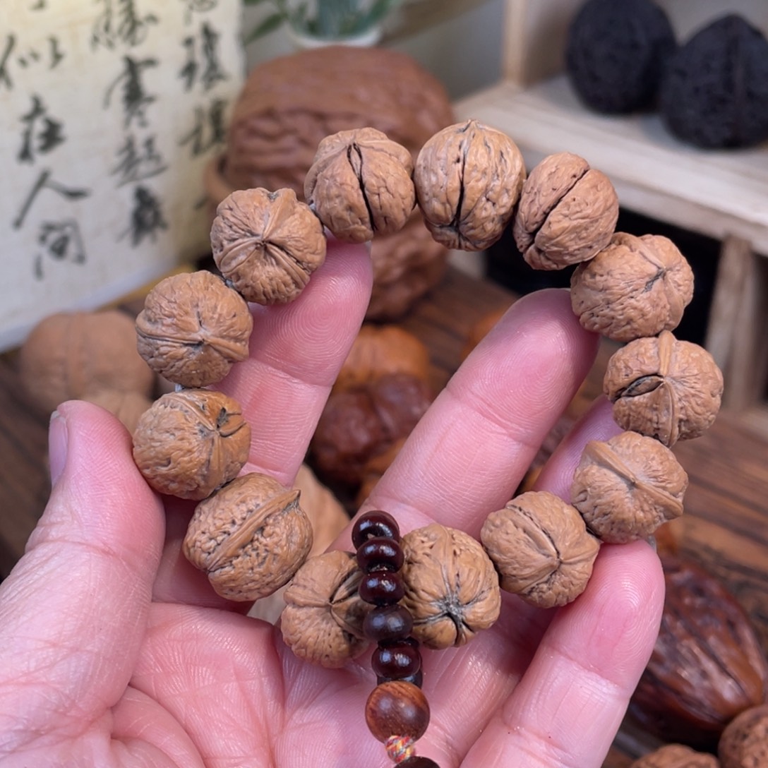 把件文玩核桃奇核多手串