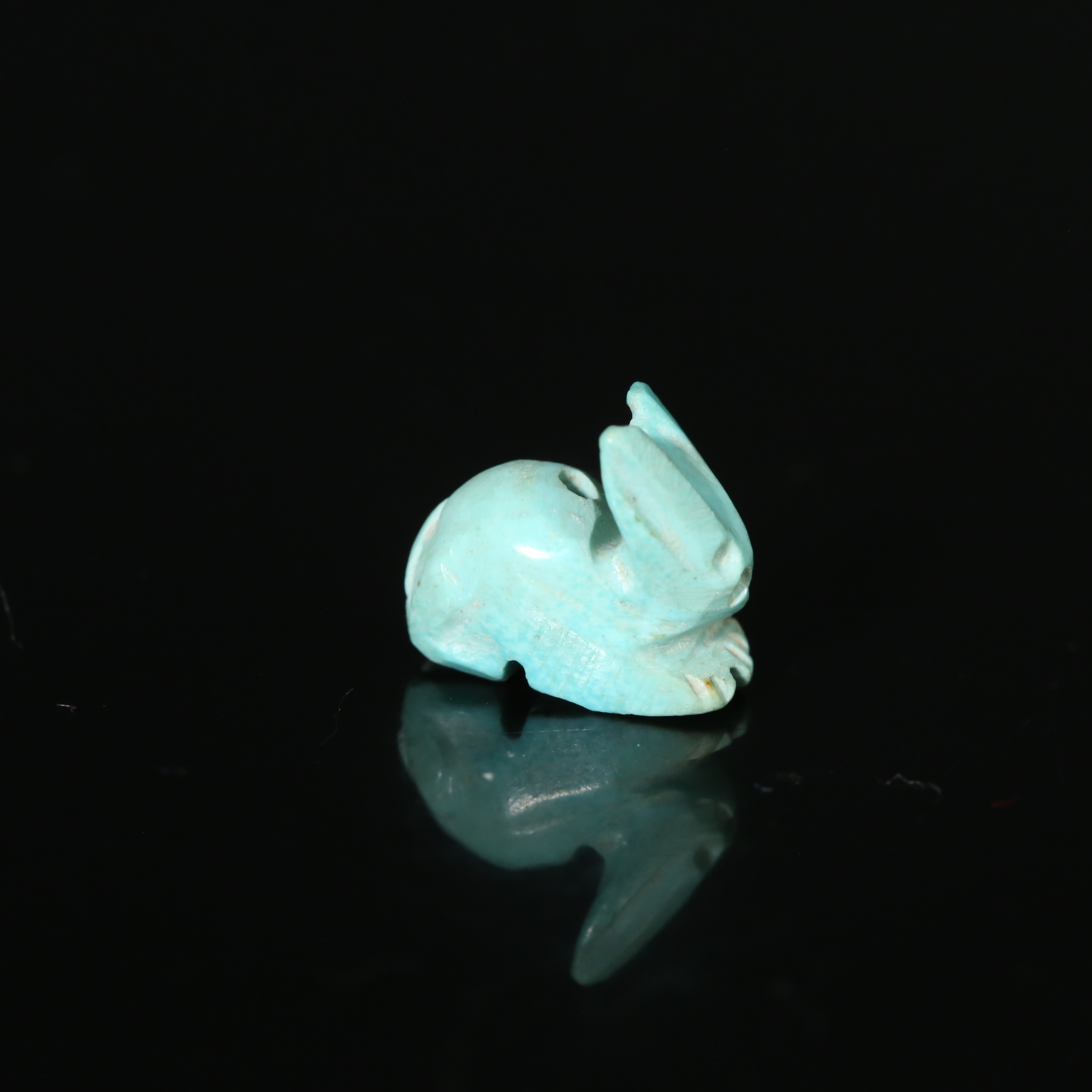 十八世纪绿松兔坠饰WDZC2512142029