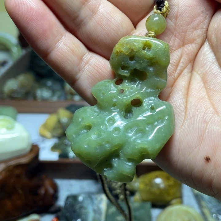 【闪购商品】岫岩老玉（透闪石质玉）挂件未镶嵌