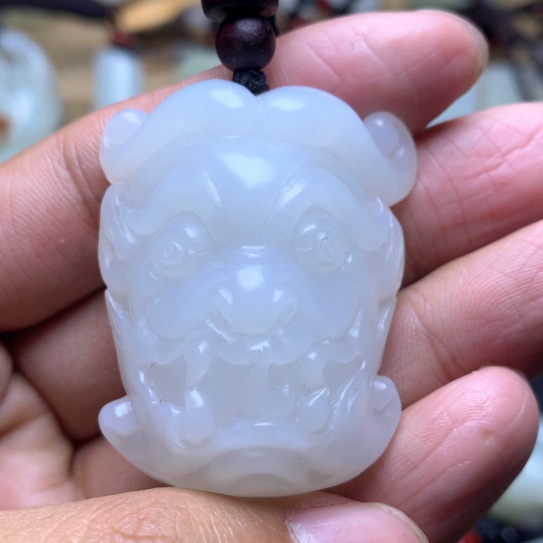 和田玉挂件未镶嵌