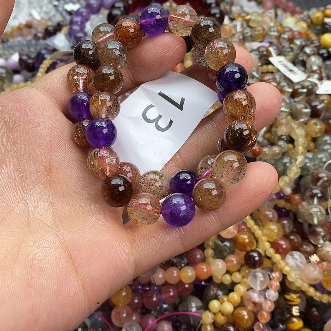 水晶手链未镶嵌手链多样性发其一