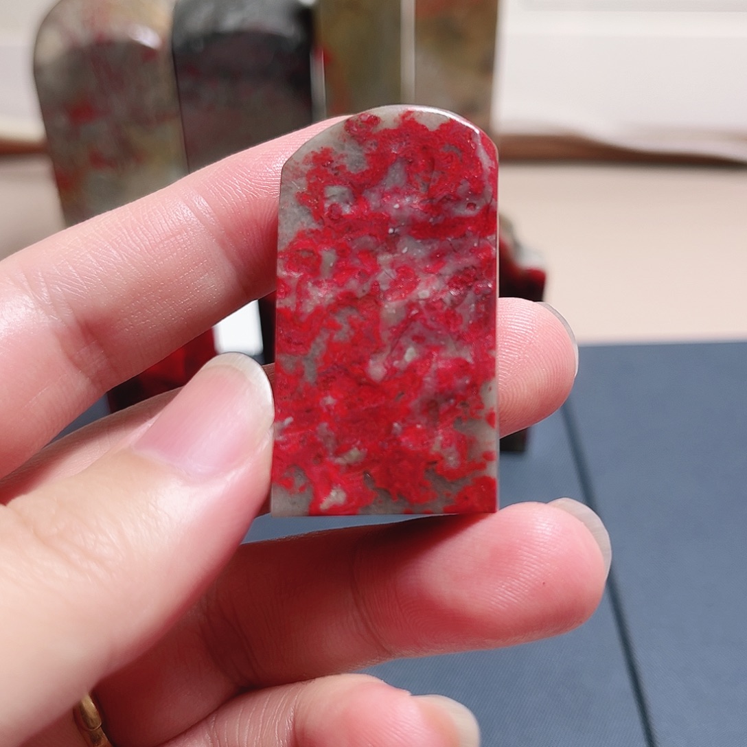 昌化石印石大红袍随形章