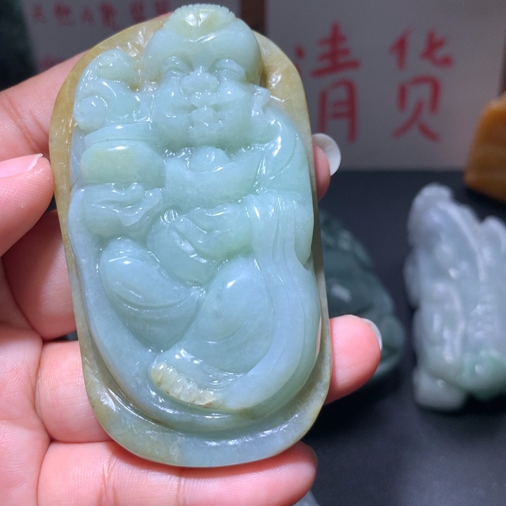 翡翠未镶嵌颈饰保真天然A货翡翠