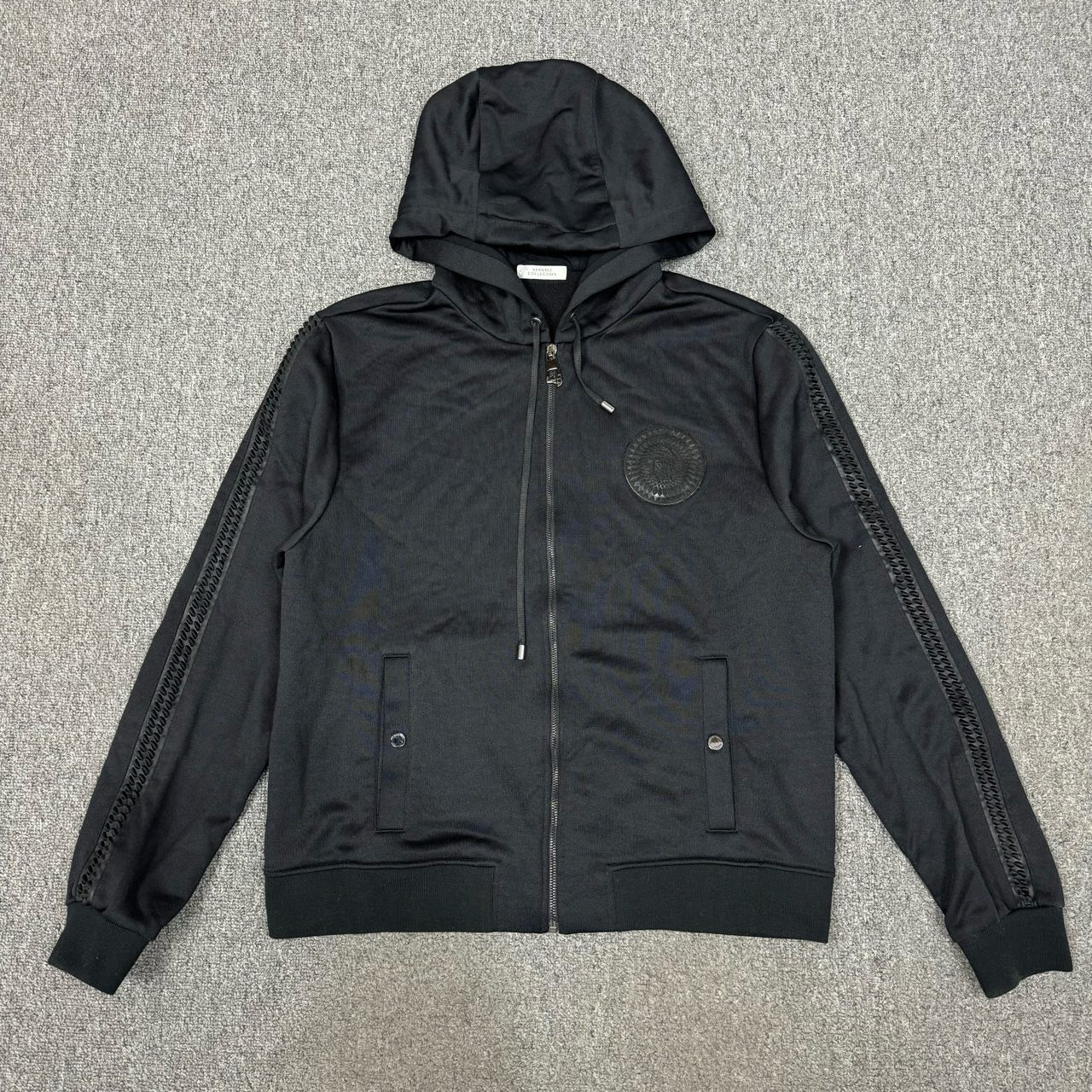 11890147 Versace范思哲 黑色拉链卫衣 XL码99新