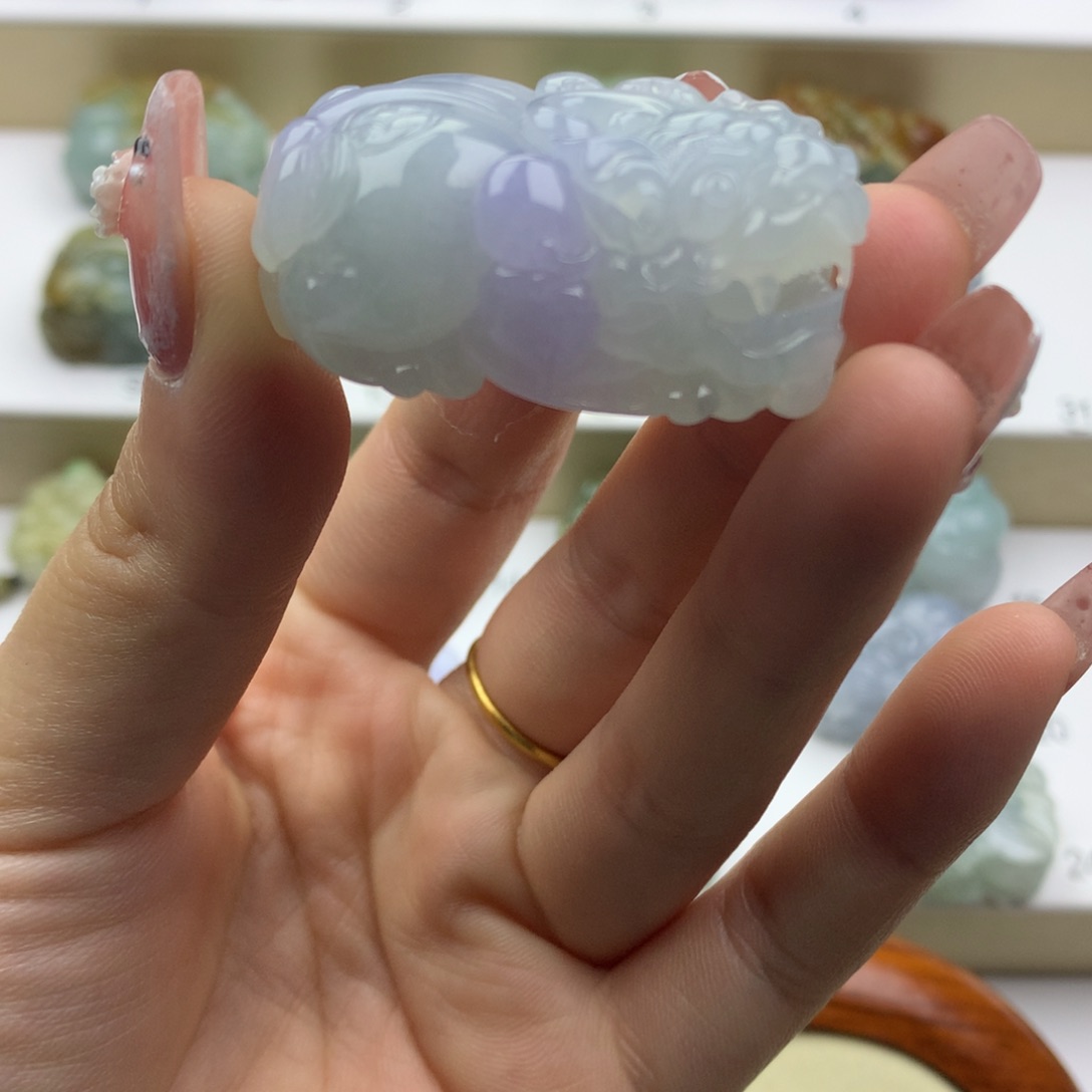 翡翠吊坠(不含链)未镶嵌天然缅甸翡翠貔貅吊坠