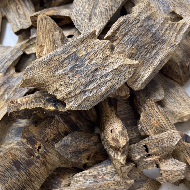 沉香碎屑沉香混合块料100g