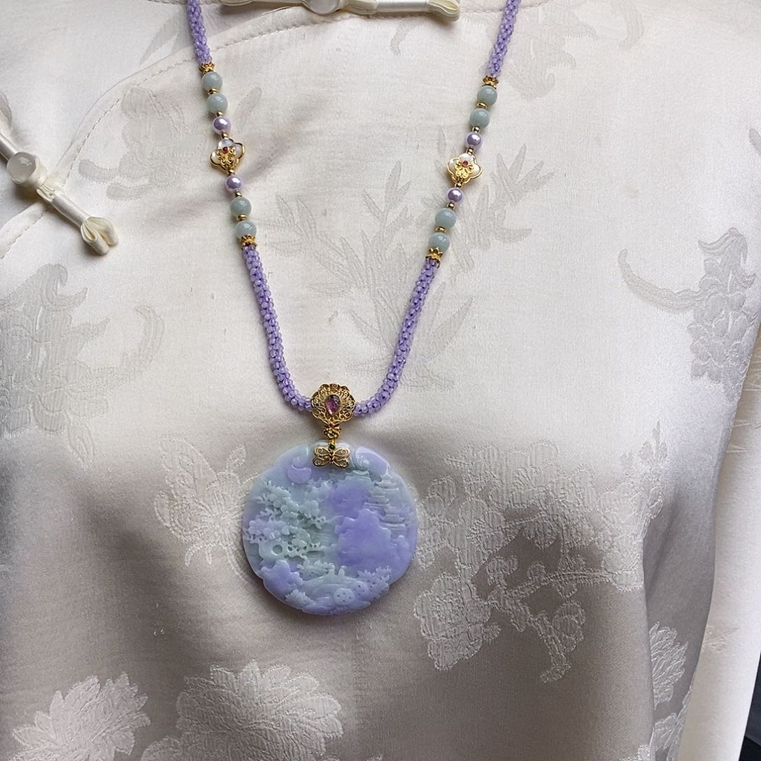 翡翠颈饰未镶嵌天然