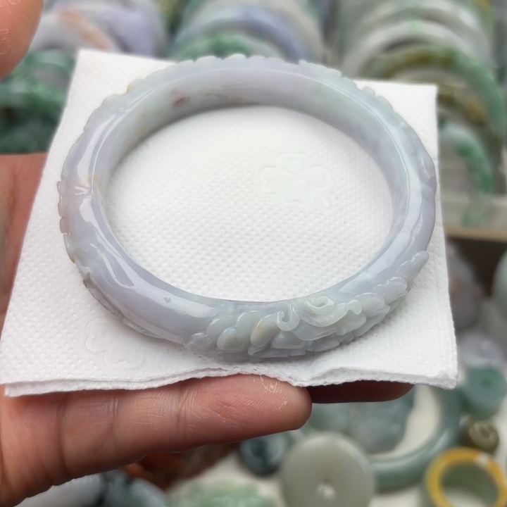 翡翠未镶嵌手镯57.6圈