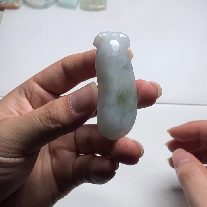 翡翠未镶嵌颈饰福瓜7