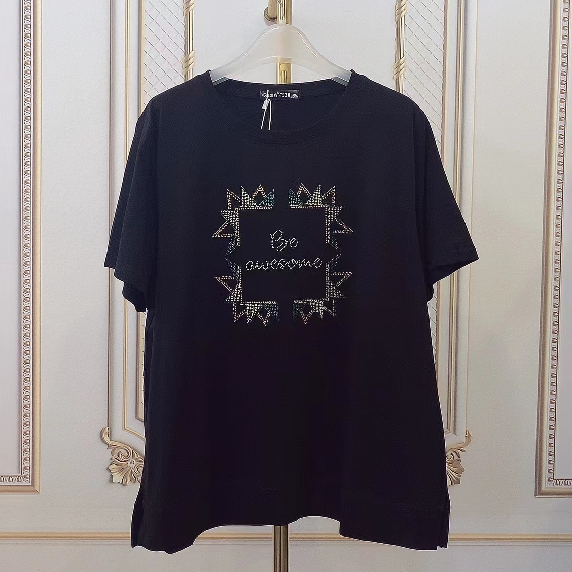 （衣长67）新款时尚小衫9526