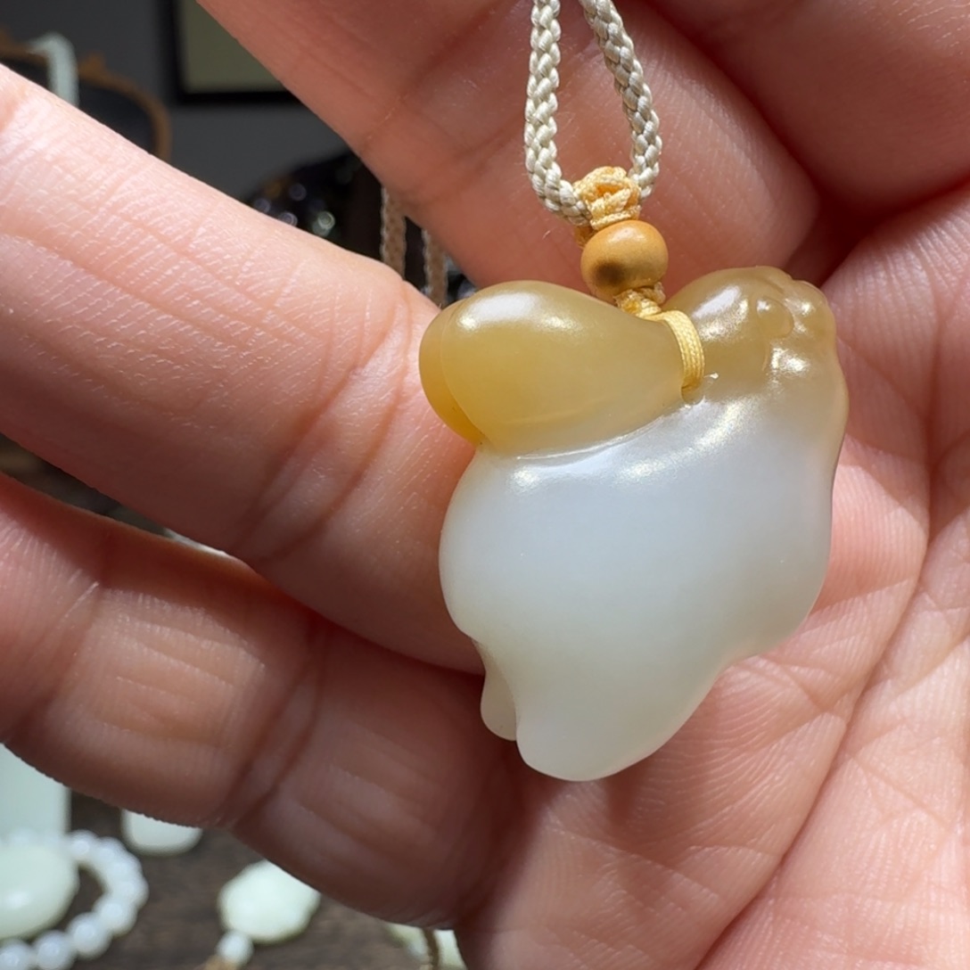 和田玉颈饰未镶嵌.*.