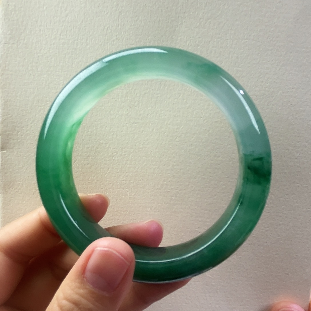 石英质玉未镶嵌手镯55.3