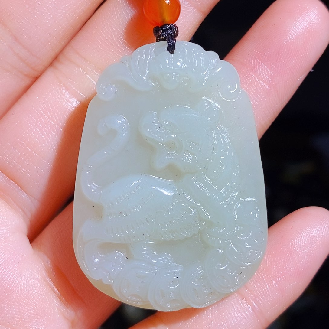 和田玉颈饰未镶嵌