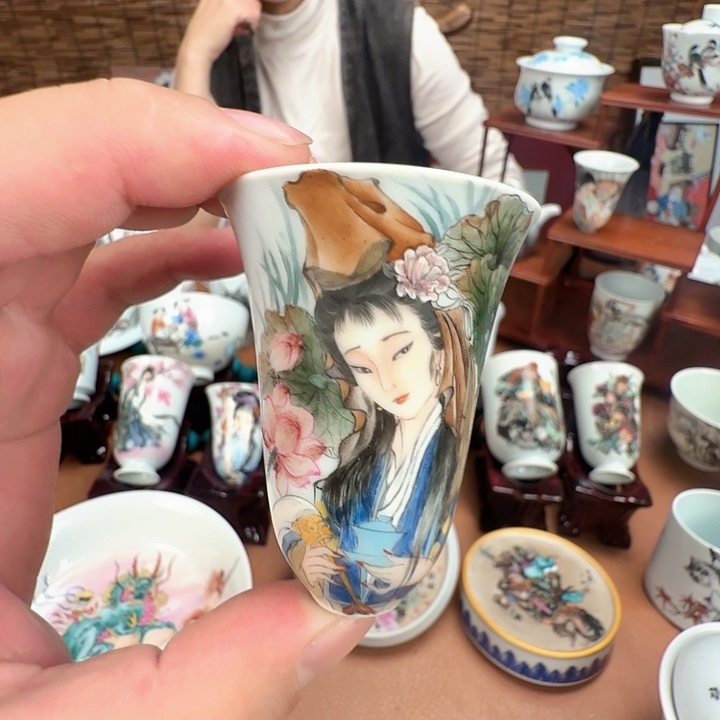 摆件陶金陵金陵十二钗妙玉请茶