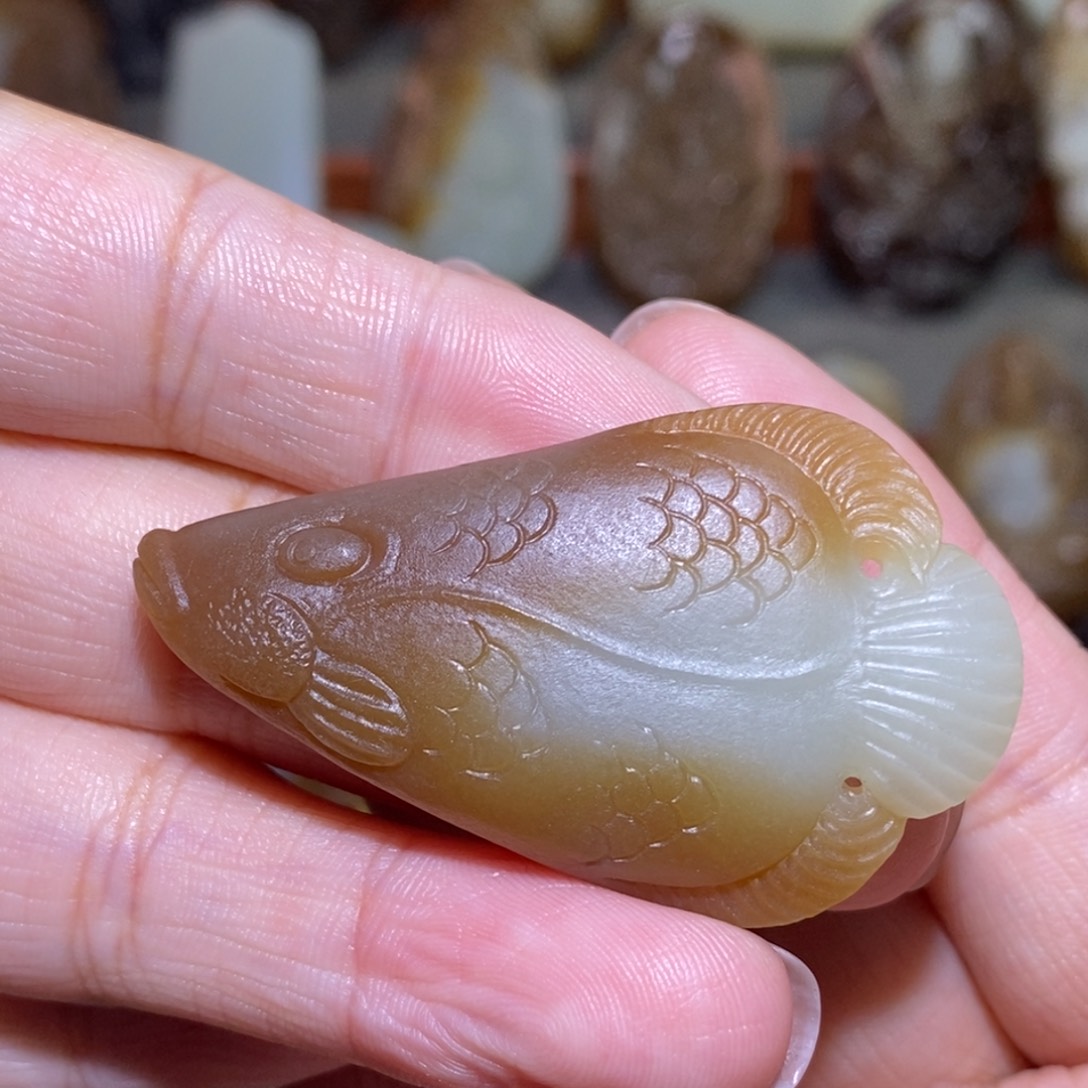 定制和田玉且末糖年年有鱼