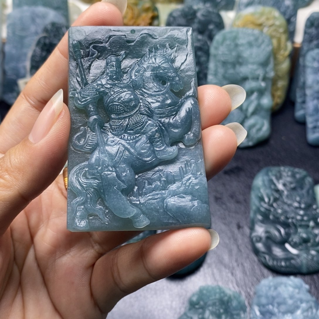 未镶嵌定制翡翠翡翠