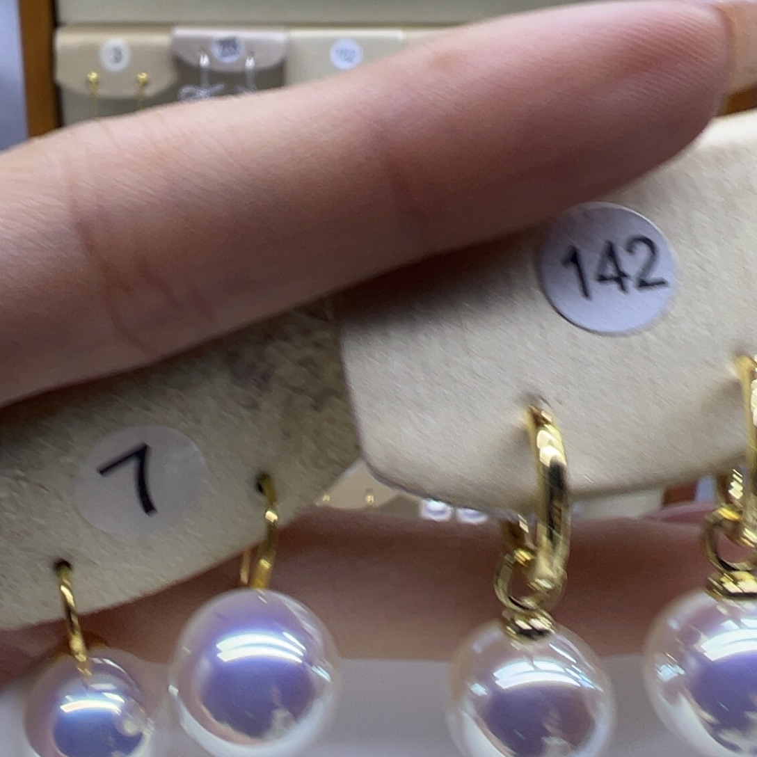 未镶嵌淡水珍珠耳饰